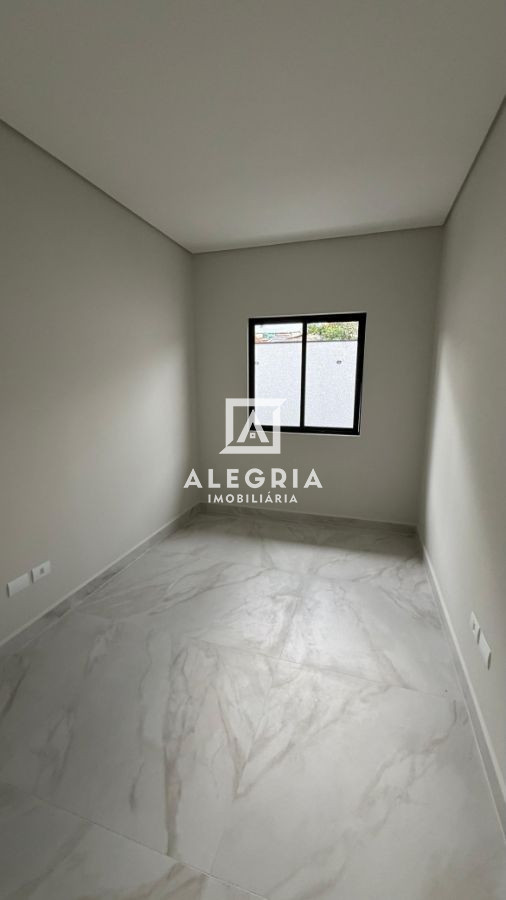 Belissima Casa a Venda no Afonso Pena Contendo 03 Dormitórios Sendo 01 Suite em São José dos Pinhais