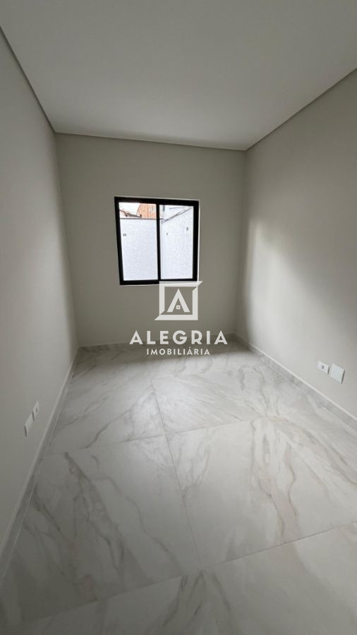 Belissima Casa a Venda no Afonso Pena Contendo 03 Dormitórios Sendo 01 Suite em São José dos Pinhais