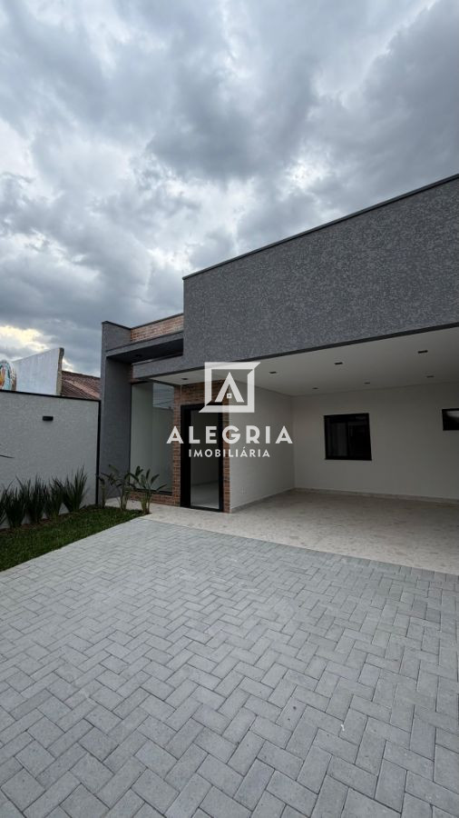 Belissima Casa a Venda no Afonso Pena Contendo 03 Dormitórios Sendo 01 Suite em São José dos Pinhais