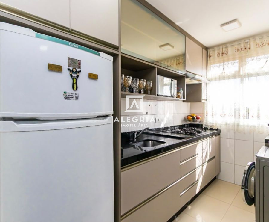 Apartamento semi mobiliado 3 dormitórios sendo 1 suíte no bairro Cidade Jardim em São José dos Pinhais