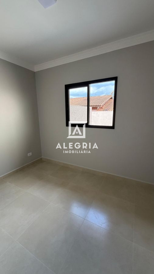 Linda Casa Contendo 03 Dormitórios Sendo 01 Suite em Condominio no Afonso Pena em São José dos Pinhais