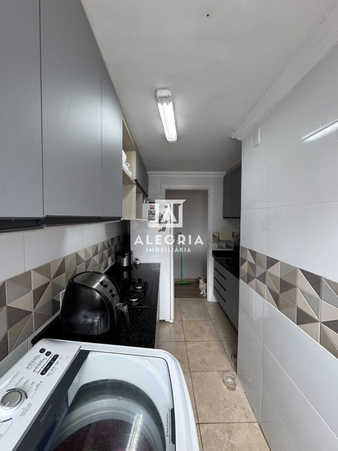 Lindo Apartamento 02 Dormitórios na Colonia Rio Grande Semi Mobiliado em São José dos Pinhais