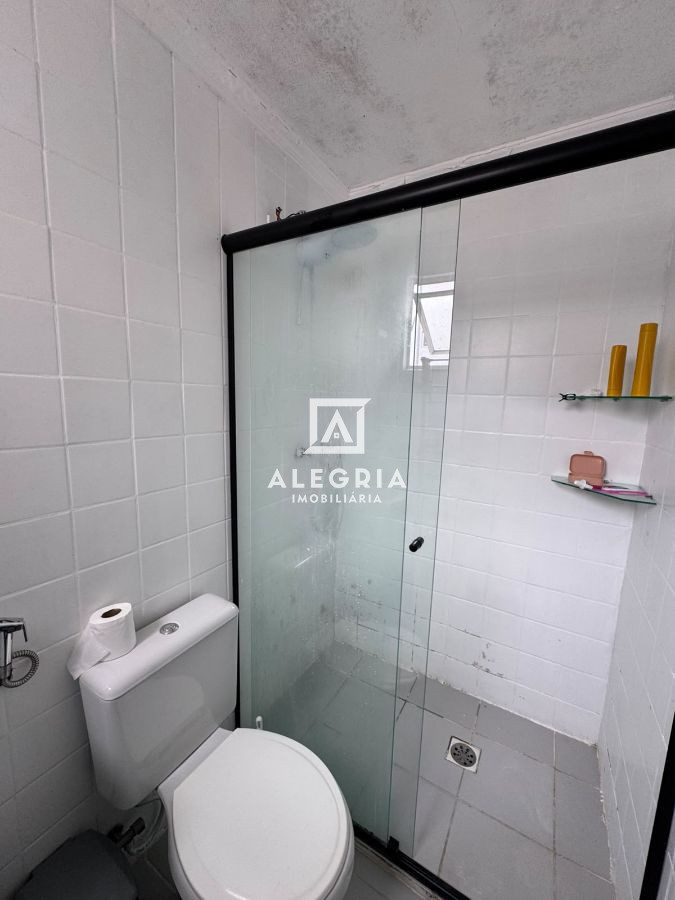 Lindo Apartamento 02 Dormitórios na Colonia Rio Grande Semi Mobiliado em São José dos Pinhais