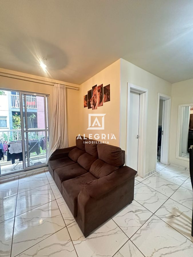 Apartamento 2 dormitórios térreo bairro Colonia Rio Grande em São José dos Pinhais
