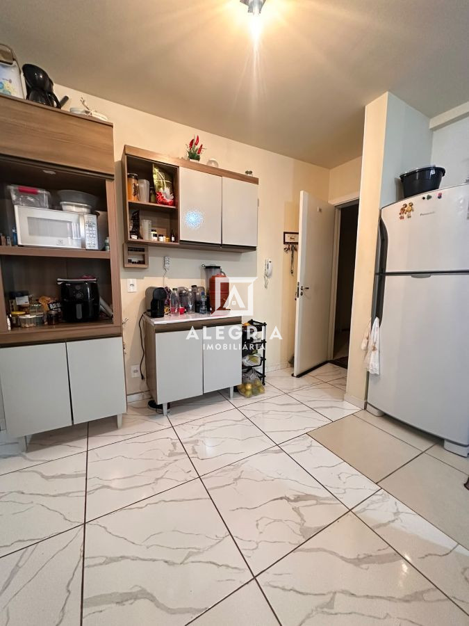 Apartamento 2 dormitórios térreo bairro Colonia Rio Grande em São José dos Pinhais