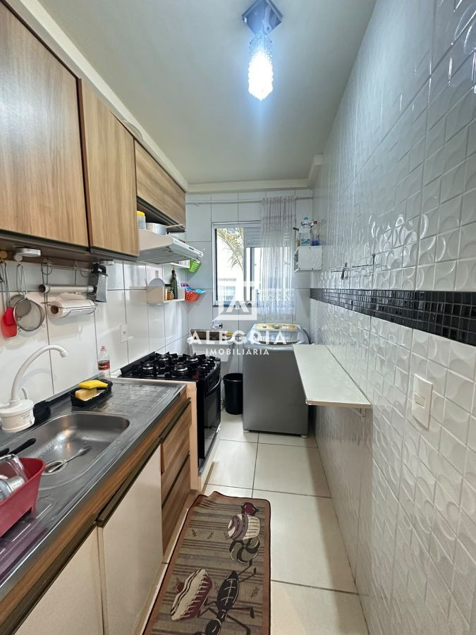 Apartamento 2 dormitórios térreo bairro Colonia Rio Grande em São José dos Pinhais