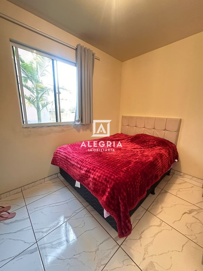 Apartamento 2 dormitórios térreo bairro Colonia Rio Grande em São José dos Pinhais