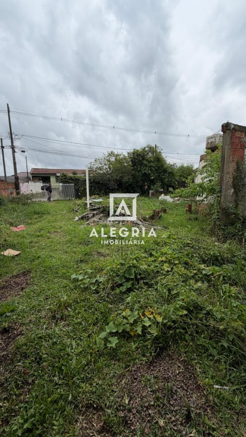 Lindo Terreno Localizado no Jardim Suiça ao Lado do Aeroporto em São José dos Pinhais